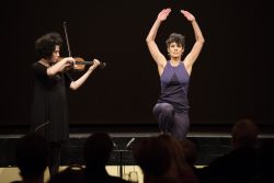 Aisha Orazbayeva & Shila Anaraki (c) Peter Adamik