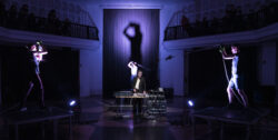 Gordon Monahan: Speaker Swinging, (c) Kai Bienert